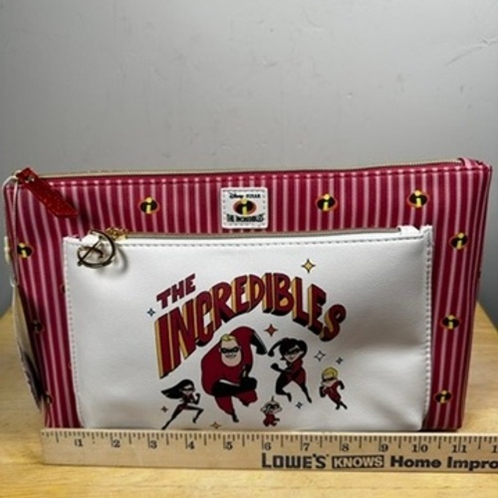 Primark Disney Pixar The Incredibles Cosmetic Makeup Toiletry Bag Pouch Travel - Picture 8 of 8